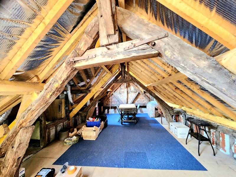 Maison - 94 m² - 5 pièces