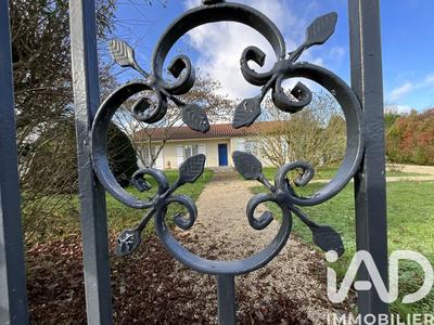 Maison - 145 m² - 5 pièces