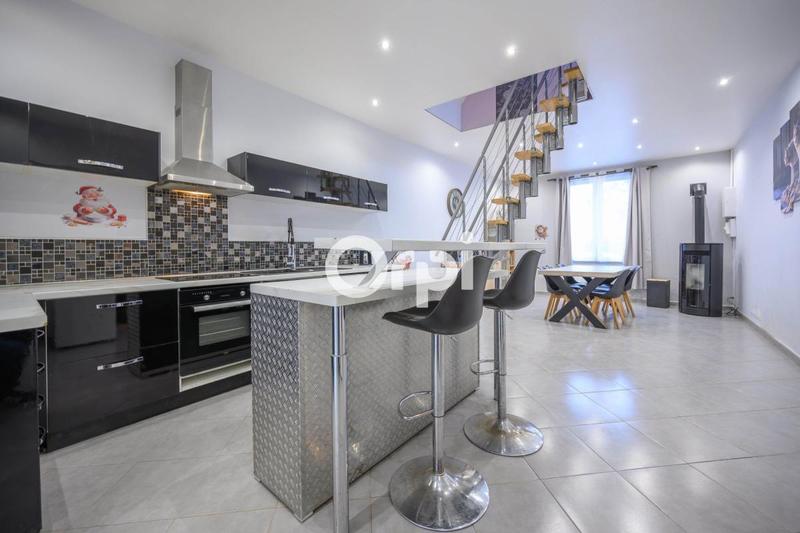 Maison - 139 m² - 5 pièces