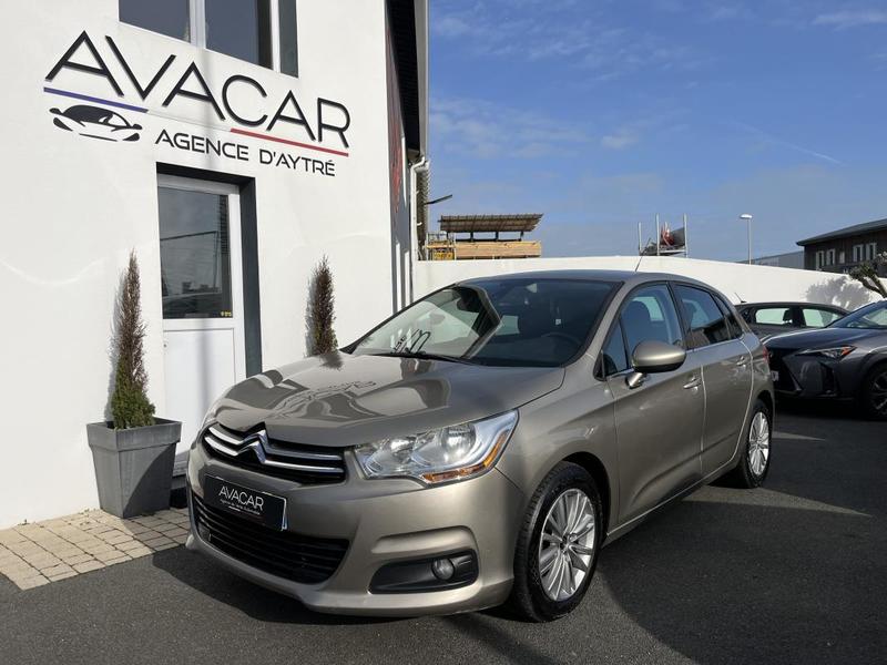 Citroën C4 1.6 HDi 92 Ch Finition Confort, Attelage *Distribution effectué pour la vente