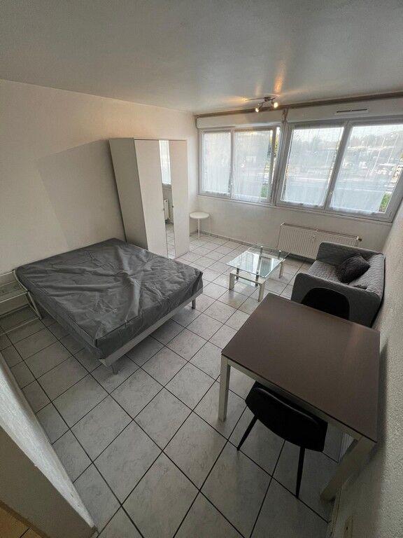 Studio - 26 m² - 1 pièce