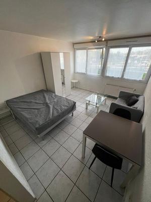 Studio - 26 m² - 1 pièce