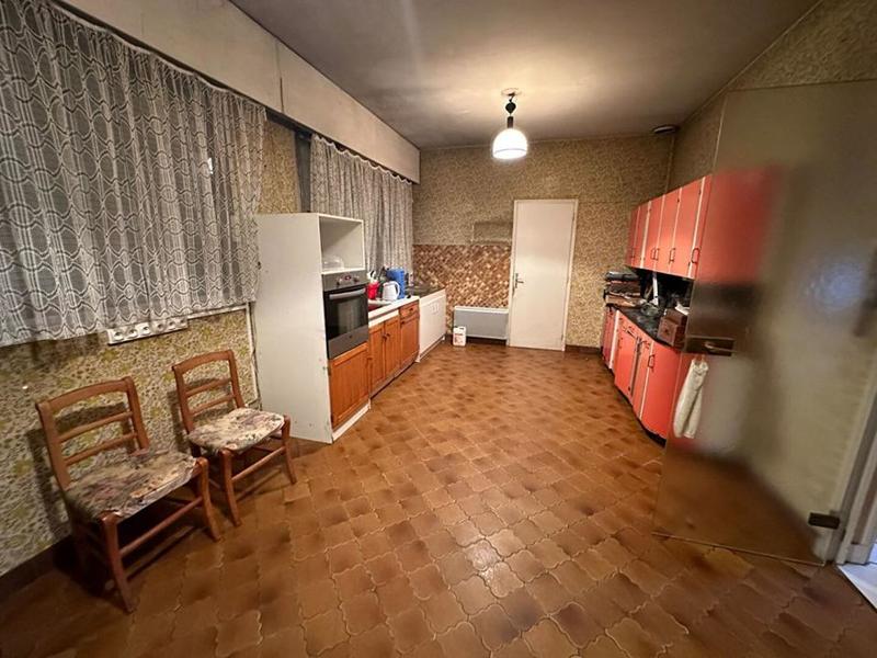 Appartement - 140 m² - 5 pièces