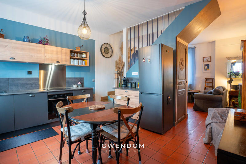 Appartement - 96 m² - 4 pièces