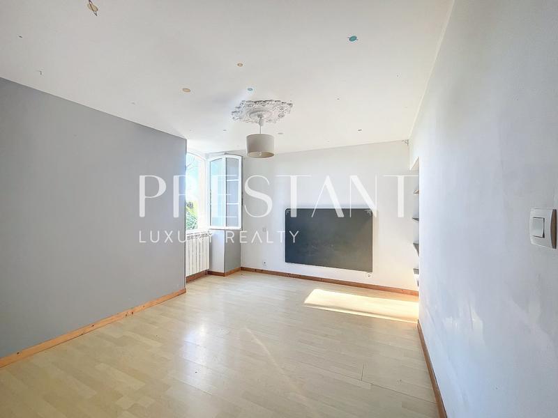 Maison de campagne - 220 m² - 7 pièces