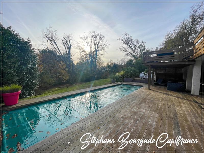 Villa - 169 m² - 5 pièces