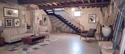 Maison ancienne - 225 m² - 3 pièces