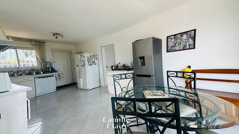 Villa - 240 m² - 10 pièces