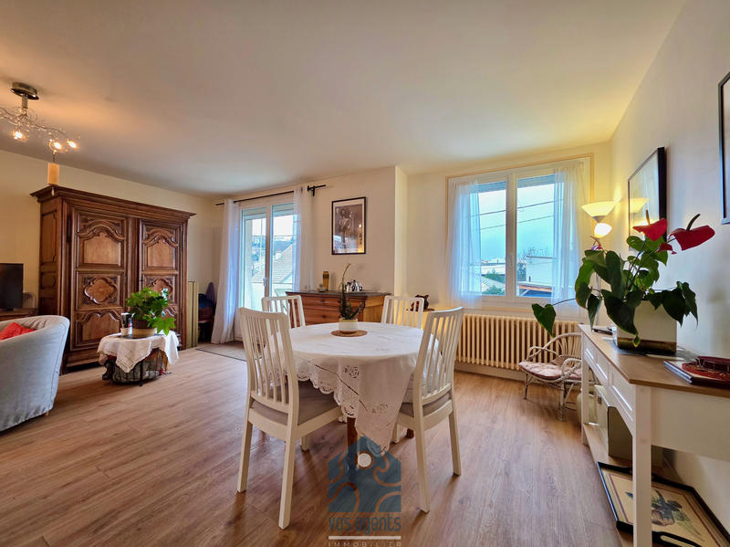 Maison - 145 m² - 6 pièces