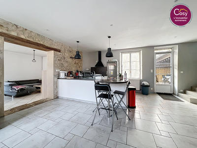 Maison de village - 105 m² - 5 pièces