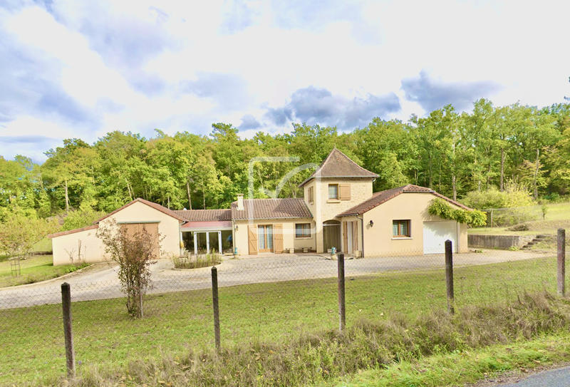 Maison - 130 m² - 7 pièces