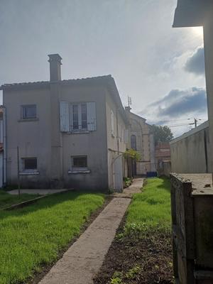 Maison - 84 m² - 4 pièces