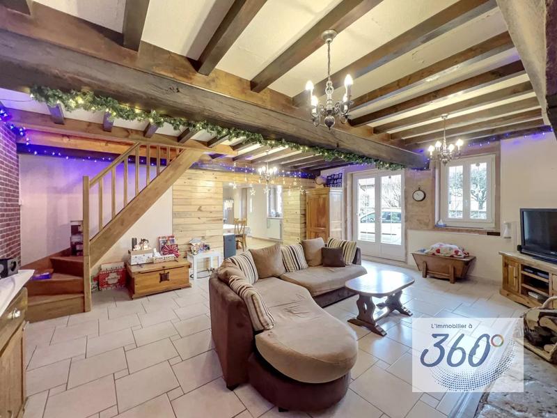 Maison - 143 m² - 5 pièces