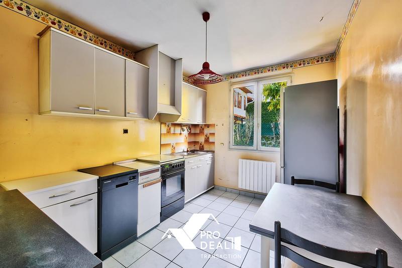 Maison - 88 m² - 4 pièces