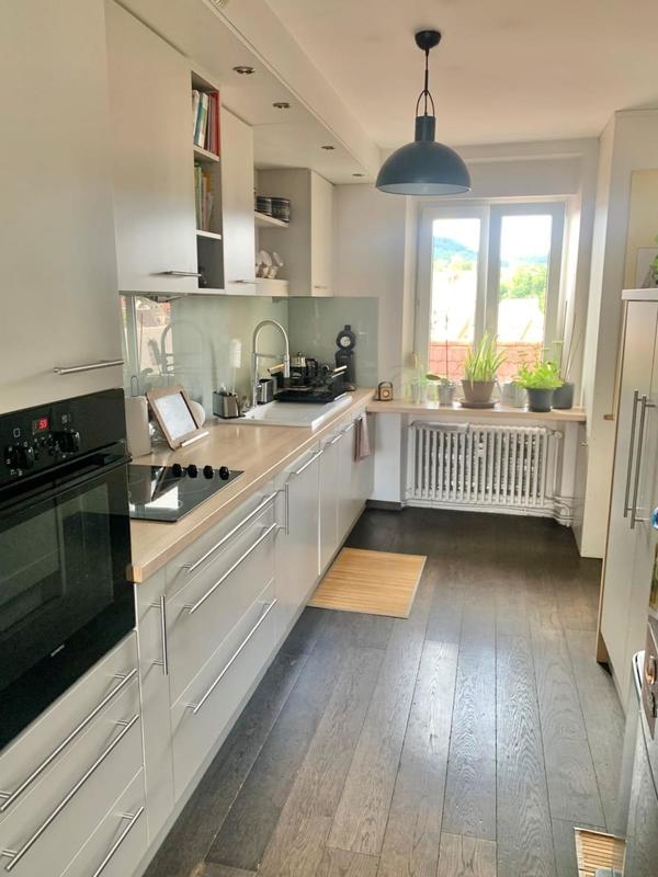 Appartement - 96 m² - 5 pièces