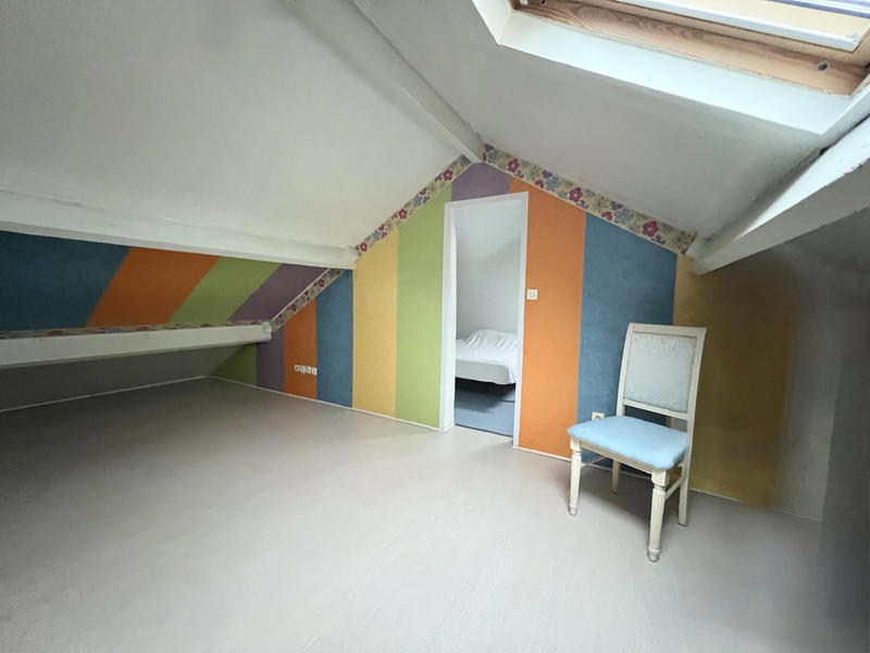 Maison - 140 m² - 8 pièces