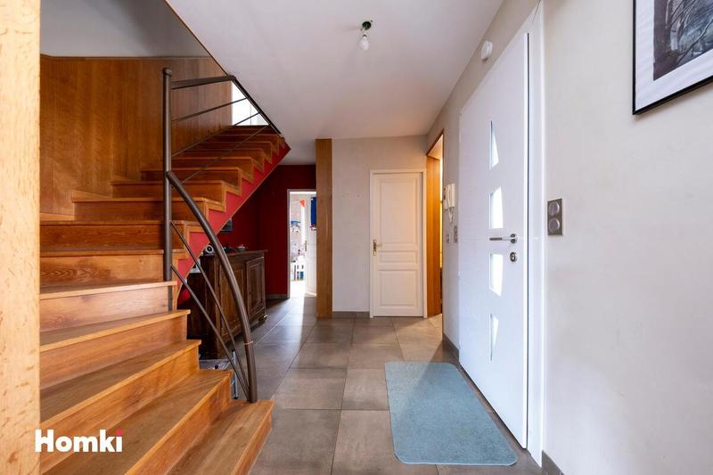 Maison - 157 m² - 6 pièces