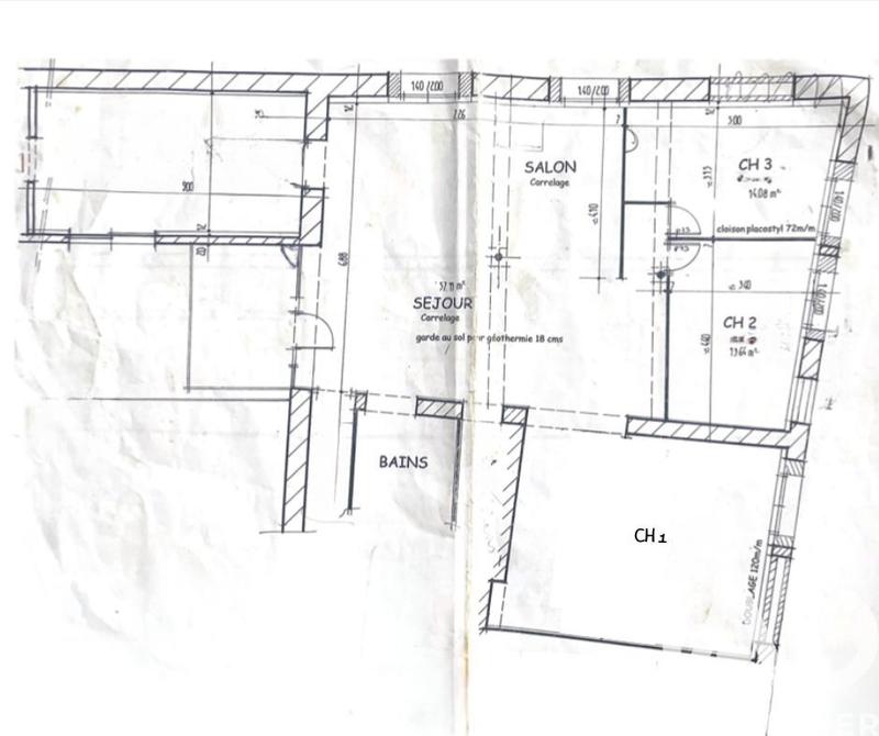 Loft - 147 m² - 4 pièces