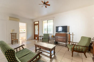 Appartement - 97 m² - 4 pièces