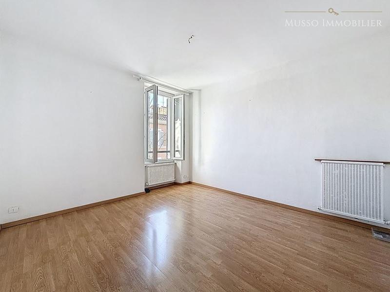 Maison traditionnelle - 110 m² - 5 pièces