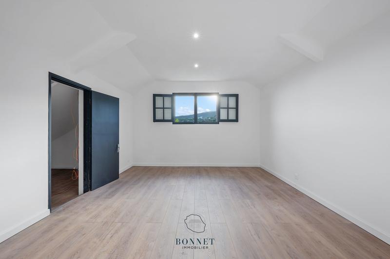 Duplex - 108 m² - 4 pièces