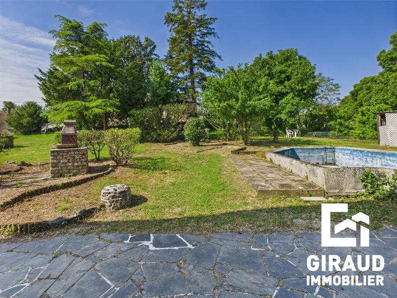 Maison - 138 m² - 6 pièces