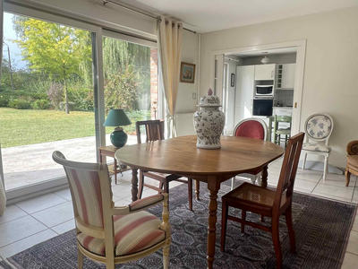 Maison - 205 m² - 8 pièces