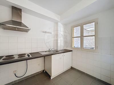 Appartement - 65 m² - 2 pièces