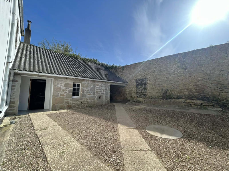 Maison - 122 m² - 4 pièces