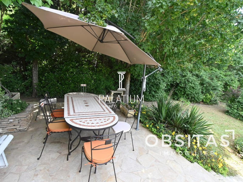 Maison - 135 m² - 6 pièces