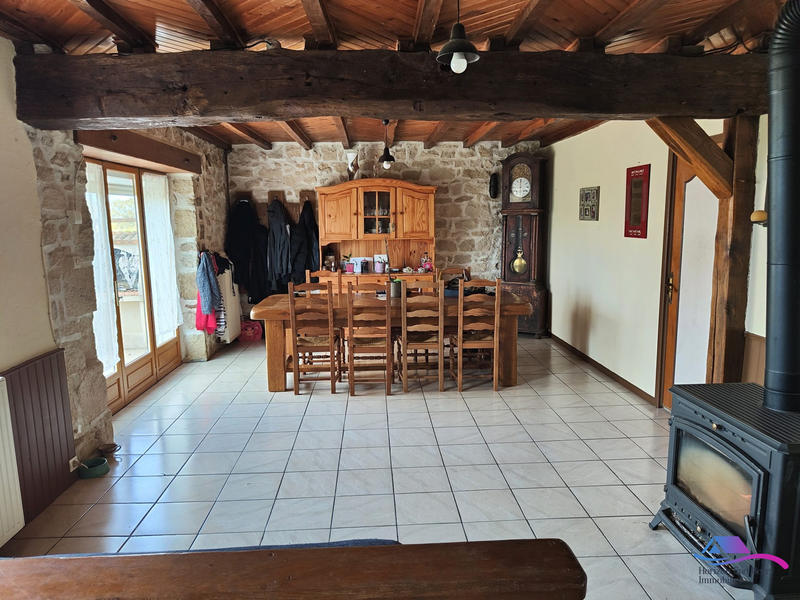 Maison - 170 m² - 6 pièces