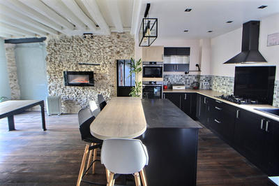 Maison - 154 m² - 8 pièces