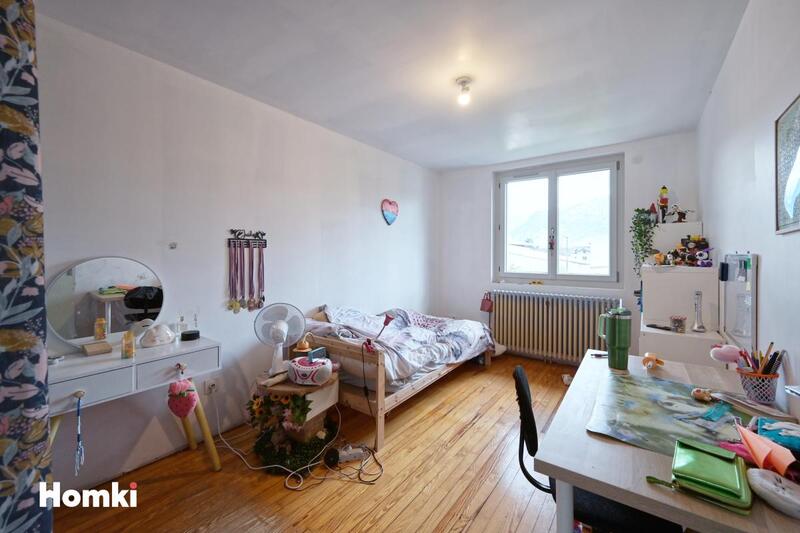 Maison - 165 m² - 6 pièces