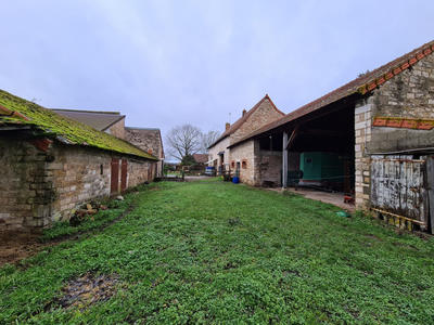 Entrepôt - 145 m² - 2 pièces