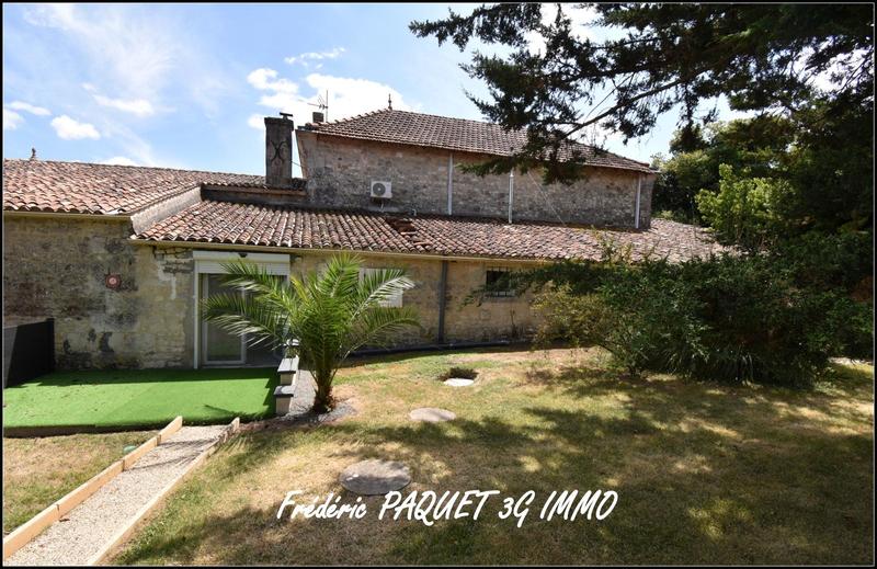 Maison en pierre - 198 m² - 7 pièces