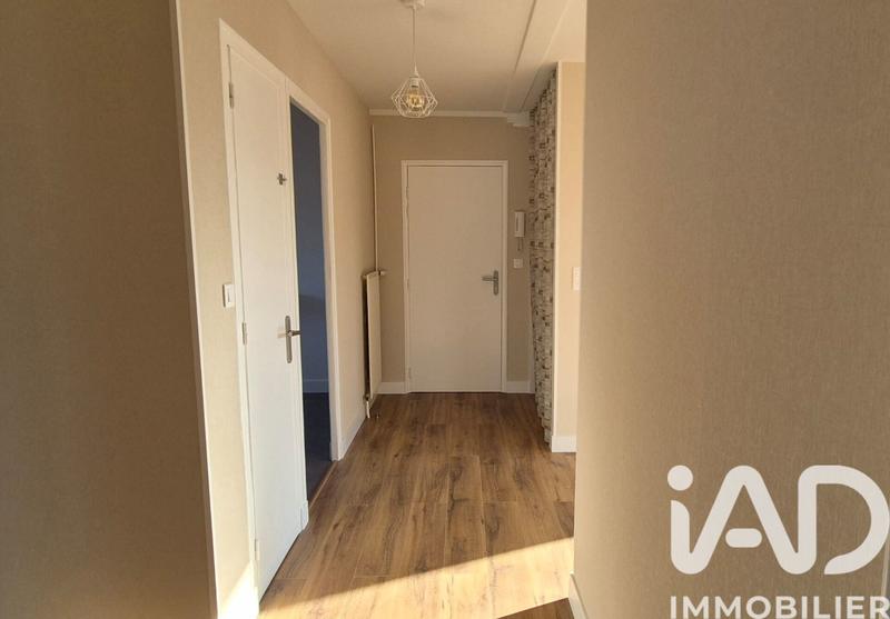 Appartement - 90 m² - 5 pièces