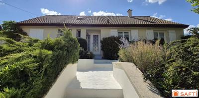 Maison - 172 m² - 6 pièces