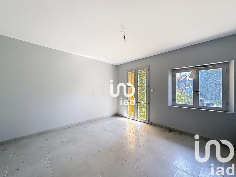 Maison - 200 m² - 7 pièces