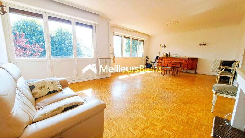 Appartement - 96 m² - 4 pièces