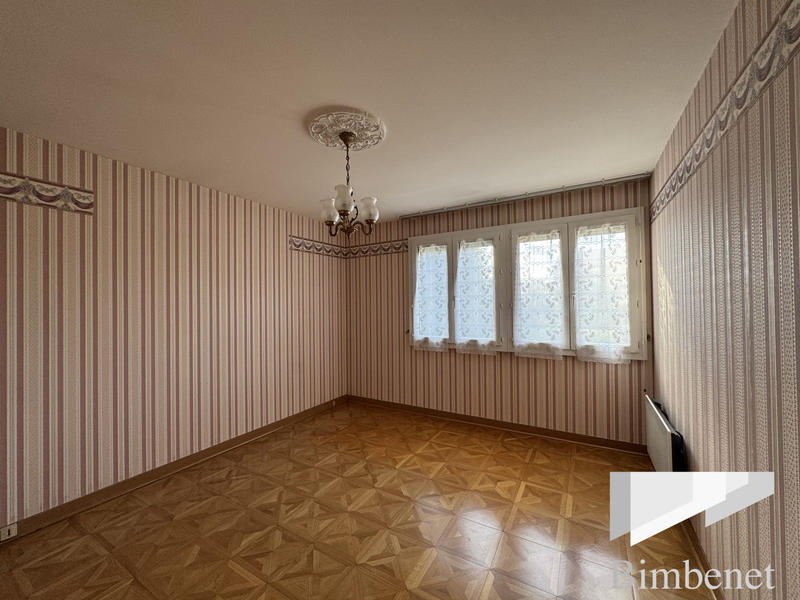 Maison - 97 m² - 4 pièces