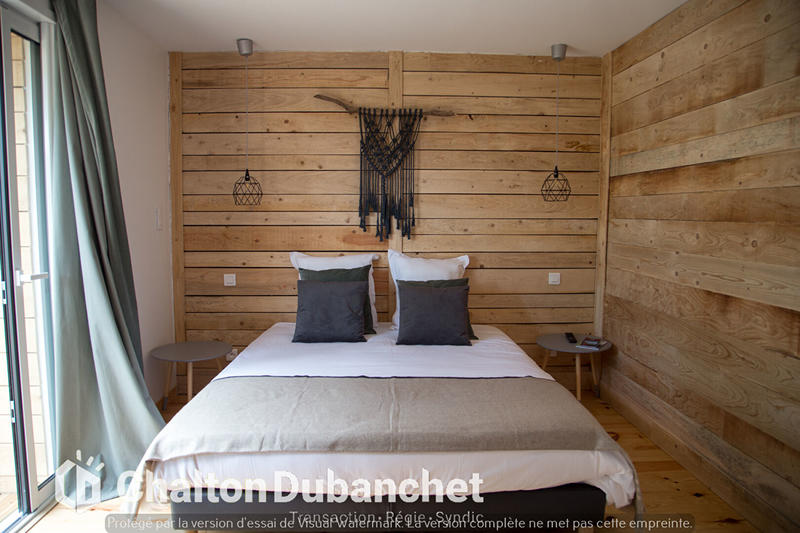 Local d'activités - 495 m²