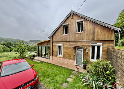 Maison - 100 m² - 5 pièces