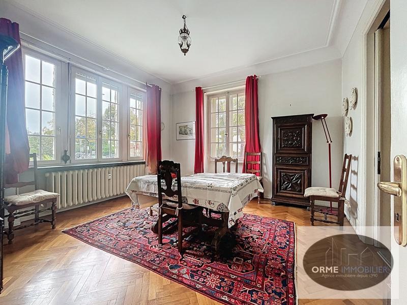 Appartement - 157 m² - 5 pièces