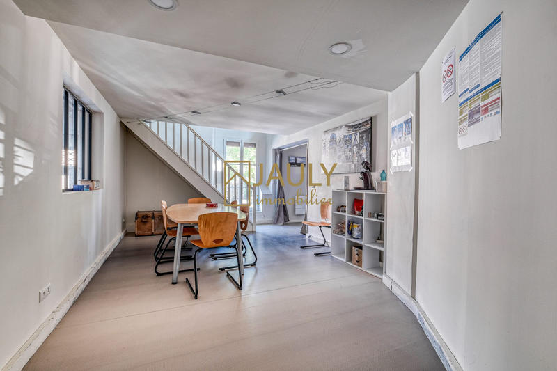 Bureau - 266 m² - 10 pièces