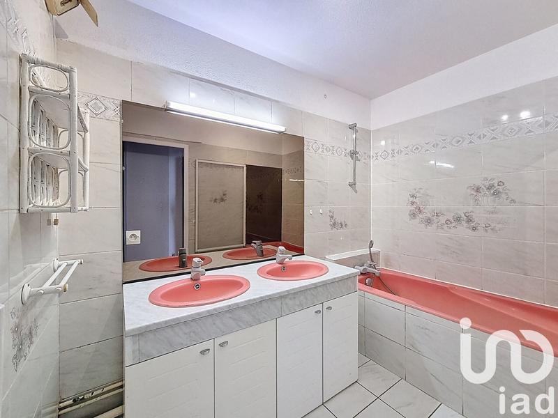 Appartement - 82 m² - 4 pièces