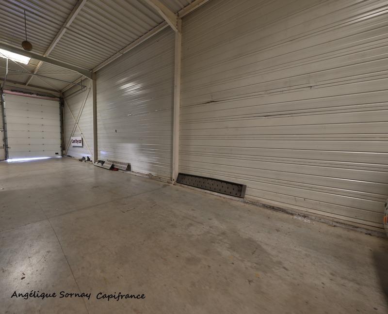 Local d'activité / Entrepôt - 2 930 m² - 8 pièces