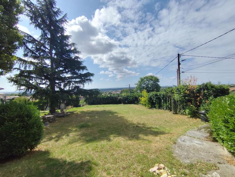 Maison - 160 m² - 5 pièces