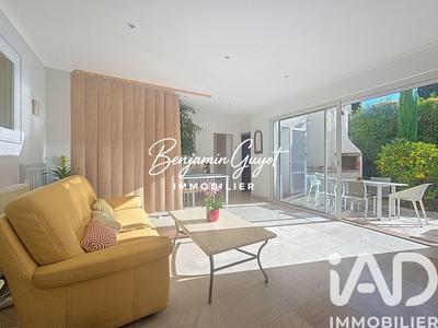 Maison - 122 m² - 5 pièces