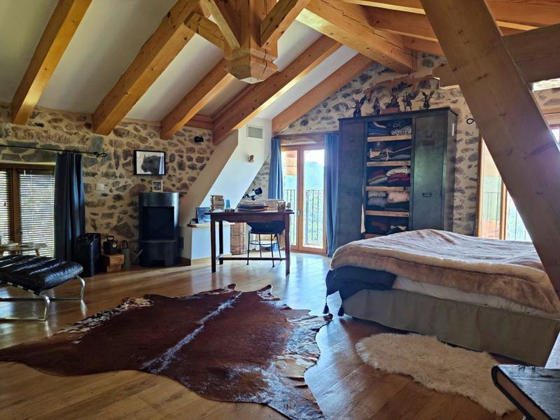 Maison - 85 m² - 3 pièces