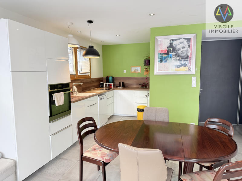 Triplex - 75 m² - 4 pièces